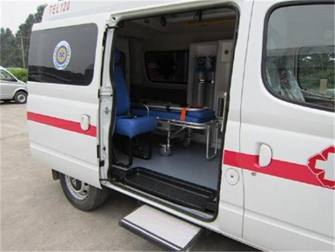 阜康救护车出租服务案例7